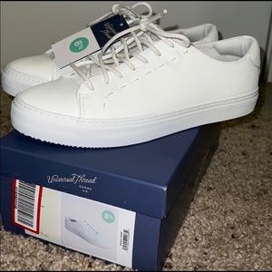 Universal Thread Women’s White Paige Leather Sneakers 8.5 (Brand New With Tags)